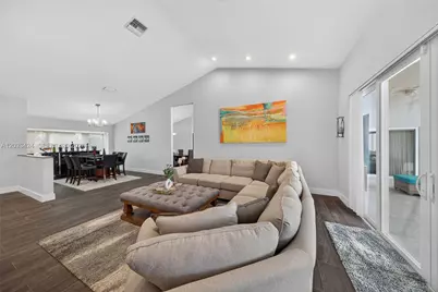 10761 NW 5th St, Plantation, FL 33324 - Photo 12