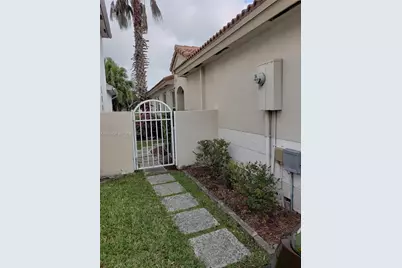 [Address not provided], Pembroke Pines, FL 33029 - Photo 2