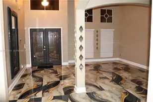 664 Oxford Dr, Other City - In The State Of Florida, FL 33897 - Photo 4