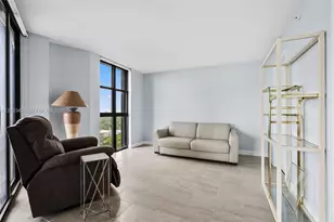 1000 Quayside Terrace, Miami, FL 33138 - Photo 10