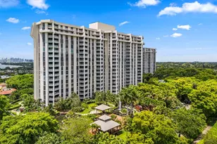 1000 Quayside Terrace, Miami, FL 33138 - Photo 2