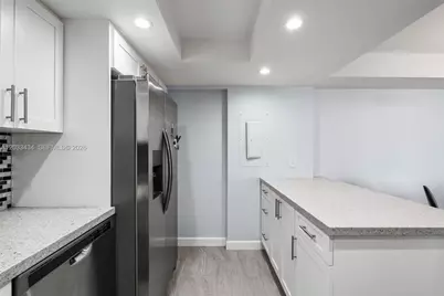 1000 Quayside Ter #1604, Miami, FL 33138 - Photo 22