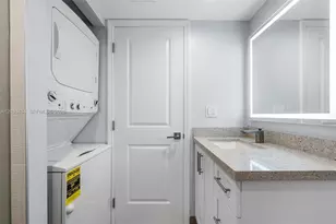 1000 Quayside Terrace, Miami, FL 33138 - Photo 18