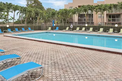 10425 SW 112th Ave #204, Miami, FL 33176 - Photo 12
