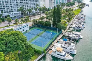 5401 Collins Ave, Miami Beach, FL 33140 - Photo 4