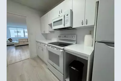 5401 Collins Ave #513, Miami Beach, FL 33140 - Photo 20