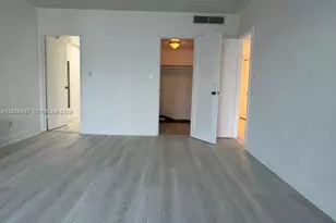 5401 Collins Ave, Miami Beach, FL 33140 - Photo 28