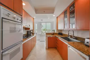 21050 Point Pl, Aventura, FL 33180 - Photo 30