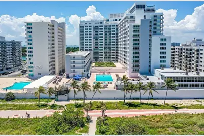 5401 Collins Ave #231, Miami Beach, FL 33140 - Photo 2