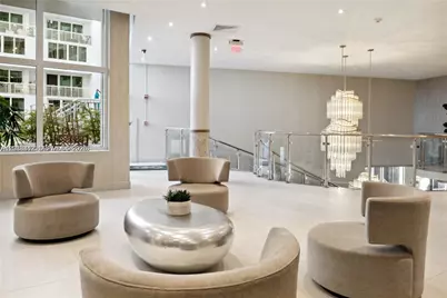 5401 Collins Ave #231, Miami Beach, FL 33140 - Photo 12