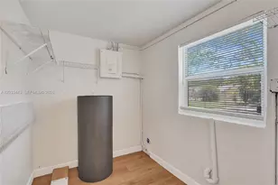 307 NW 11th Ave, Delray Beach, FL 33444 - Photo 12