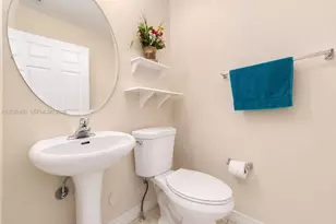 532 NW 208th Terrace, Pembroke Pines, FL 33029 - Photo 8