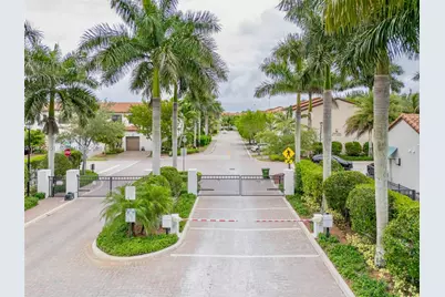 20930 NW 1st St #0, Pembroke Pines, FL 33029 - Photo 38