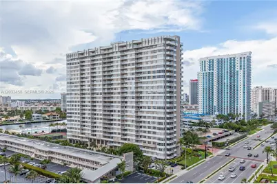 [Address not provided], Hallandale Beach, FL 33009 - Photo 2
