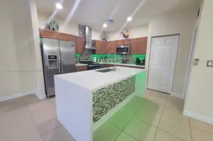 175 NE 26th Ave, Homestead, FL 33033 - Photo 18