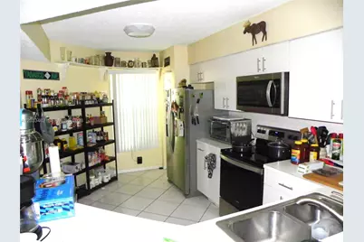 8211 Southgate Blvd, North Lauderdale, FL 33068 - Photo 2