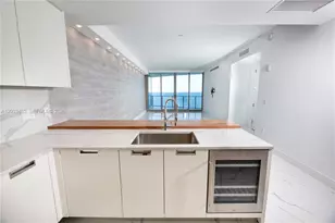15701 E Collins, Sunny Isles Beach, FL 33160 - Photo 18