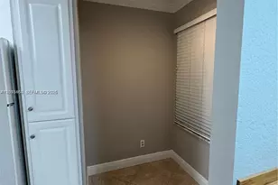 1097 Coral Club Dr, Coral Springs, FL 33071 - Photo 12