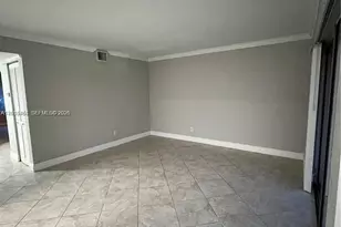 1097 Coral Club Dr, Coral Springs, FL 33071 - Photo 4