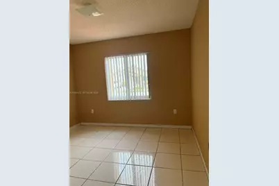 15935 SW 81st Ter, Miami, FL 33193 - Photo 4