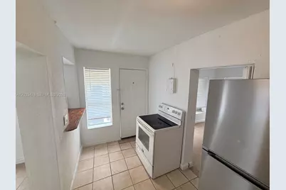 1612 Harrison St #5, Hollywood, FL 33020 - Photo 8