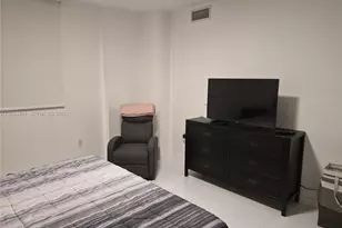 18800 NE 29th Ave, Aventura, FL 33180 - Photo 8