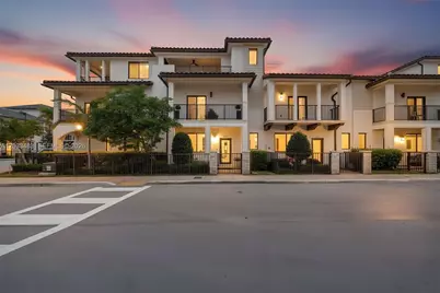 4256 NW 83rd Ave, Doral, FL 33166 - Photo 2