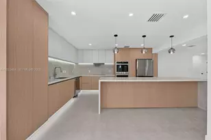 407 S Highland Dr, Hollywood, FL 33021 - Photo 12