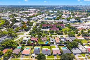 407 S Highland Dr, Hollywood, FL 33021 - Photo 40