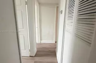 274 NE 141st St, Miami, FL 33161 - Photo 20
