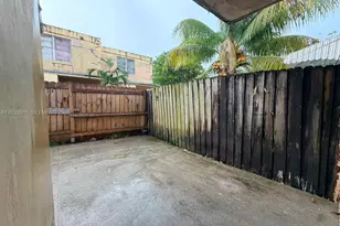 274 NE 141st St, Miami, FL 33161 - Photo 18