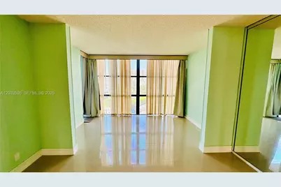 800 Parkview Dr #506, Hallandale Beach, FL 33009 - Photo 10
