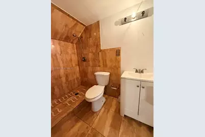 274 NE 141st St #3C, Miami, FL 33161 - Photo 16