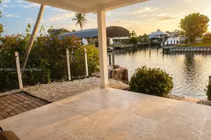 2421 Oleander St, Other City - In The State Of Florida, FL 33956 - Photo 4