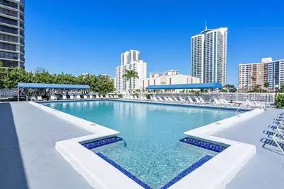 600 Parkview Dr #815, Hallandale Beach, FL 33009 - Photo 40