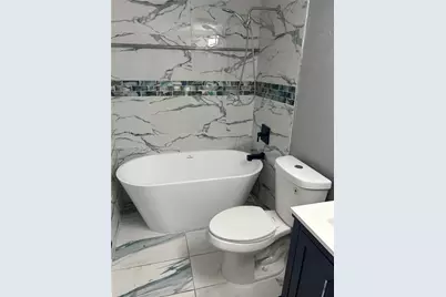 201 Lake Pointe Dr #203, Oakland Park, FL 33309 - Photo 1