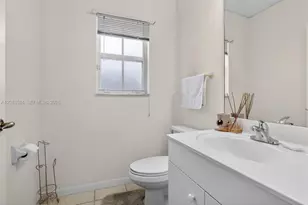 [Address not provided], Pembroke Pines, FL 33027 - Photo 4