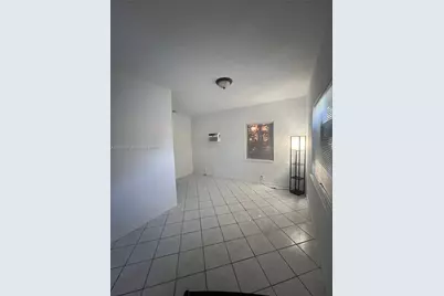 1060 NW 116th St #4, Miami, FL 33168 - Photo 2