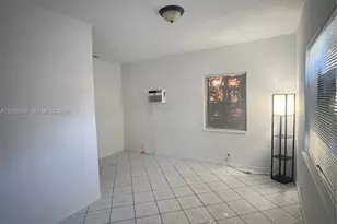 1060 NW 116th St, Miami, FL 33168 - Photo 2