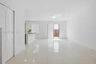 13642 SW 157th Pl, Miami, FL 33196 - Photo 10
