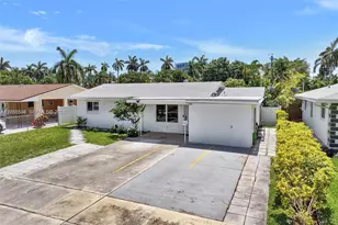 814 NE 4th St, Hallandale Beach, FL 33009 - Photo 4