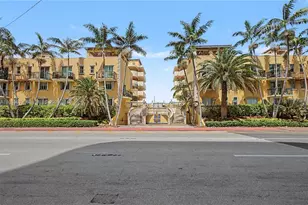 8888 Collins Ave, Surfside, FL 33154 - Photo 2