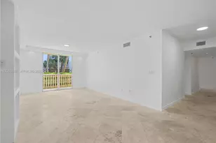 8888 Collins Ave, Surfside, FL 33154 - Photo 4