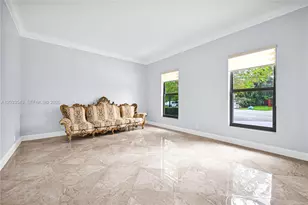 1067 SW 92nd Ave, Plantation, FL 33324 - Photo 6