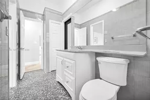 1067 SW 92nd Ave, Plantation, FL 33324 - Photo 36