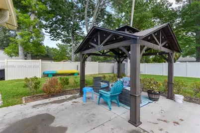 781 Little Pine Dr, Daytona, FL 32119 - Photo 6