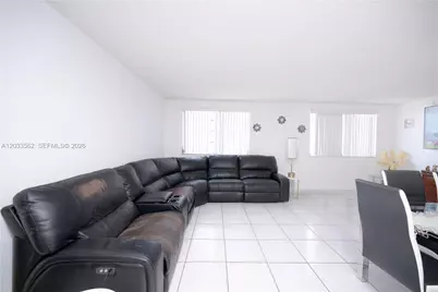 1255 W 53rd St #306, Hialeah, FL 33012 - Photo 4