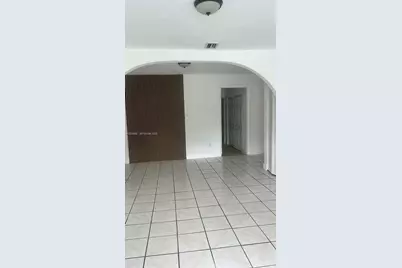 2467 NW 103rd St #1, Miami, FL 33147 - Photo 4