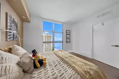 16275 Collins Ave #2502, Sunny Isles Beach, FL 33160 - Photo 20