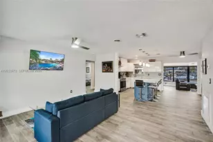 200 SE 3rd St, Pompano Beach, FL 33060 - Photo 10